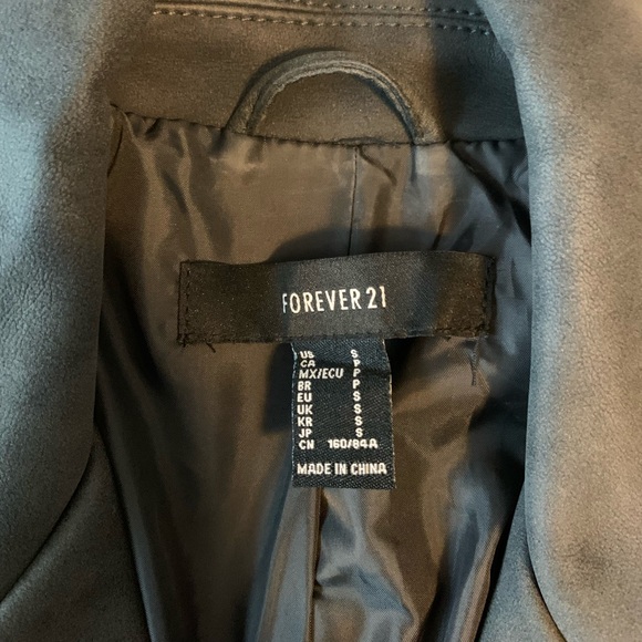 Forever 21 jacket - Picture 2 of 3